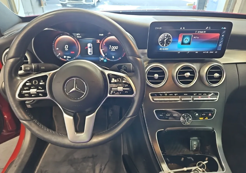 Used 2021 Mercedes-Benz C 300 4MATIC Sedan image 7