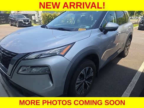 Used 2021 Nissan Rogue SV AWD/4WD image 15