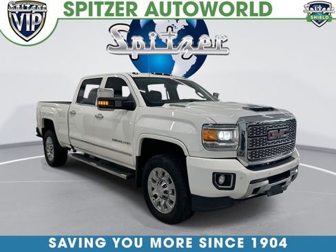 Used 2018 GMC Sierra 2500 Denali image 1