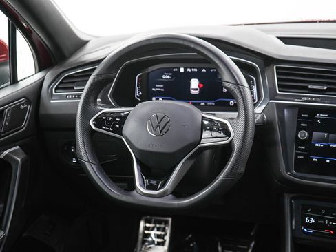 Used 2024 Volkswagen Tiguan SEL R-Line AWD/4WD image 14