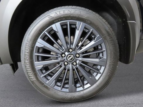 New 2026 Nissan Pathfinder SL w/ SL Premium Package AWD/4WD image 9