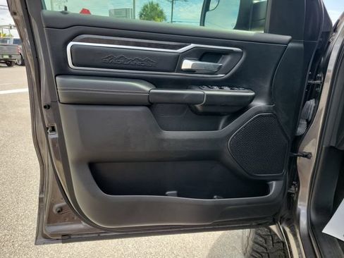 Used 2023 RAM 1500 Big Horn AWD/4WD image 18