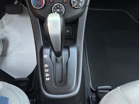 Used 2020 Chevrolet Sonic LT image 21