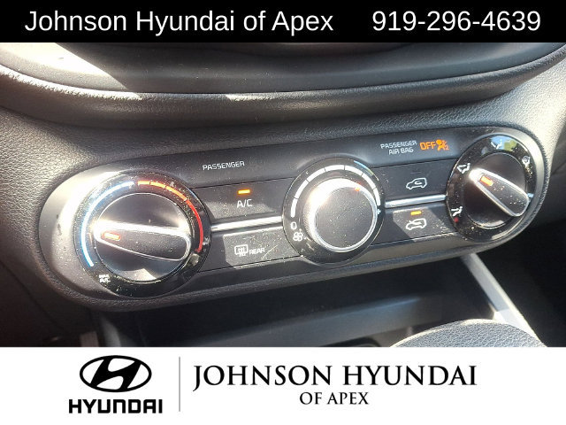 Used 2023 Kia Soul LX w/ LX Technology Package FWD image 21