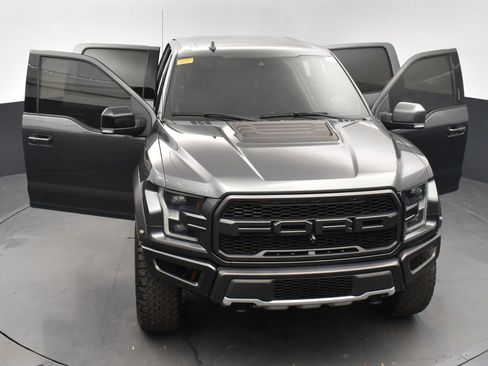 Used 2019 Ford F150 Raptor w/ Equipment Group 802A Luxury image 33