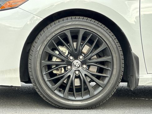 Used 2021 Toyota Camry SE image 21