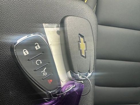 Used 2025 Chevrolet TrailBlazer ACTIV w/ Convenience Package image 38