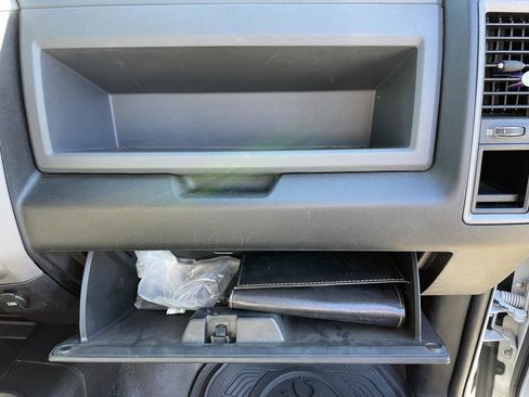 Used 2018 RAM 2500 Tradesman image 41