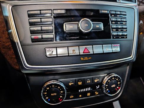 Used 2013 Mercedes-Benz GL 450 4MATIC image 46