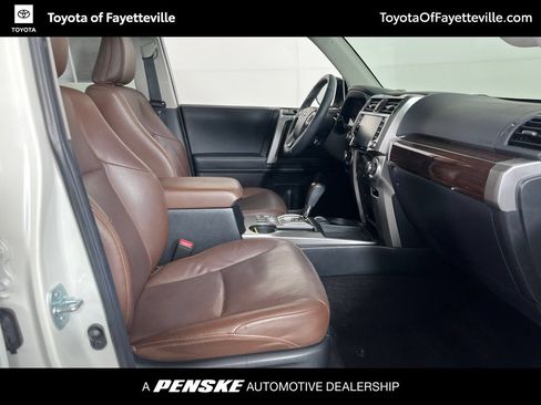 Used 2020 Toyota 4Runner Limited RWD image 8