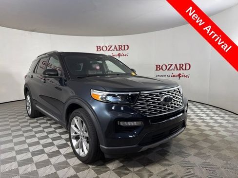 Used 2023 Ford Explorer Platinum w/ Technology Package AWD/4WD image 1
