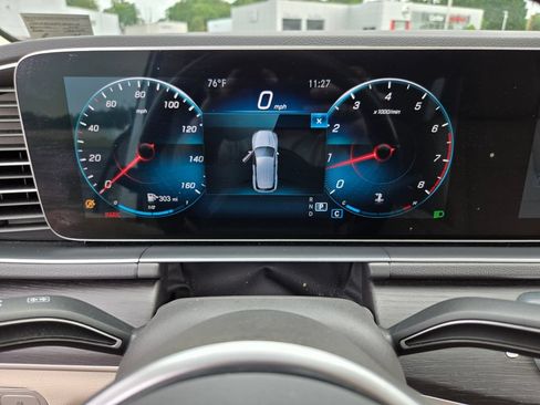 Used 2020 Mercedes-Benz GLE 350 4MATIC w/ Premium Package image 32