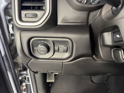 Used 2022 RAM 2500 Laramie AWD/4WD image 15
