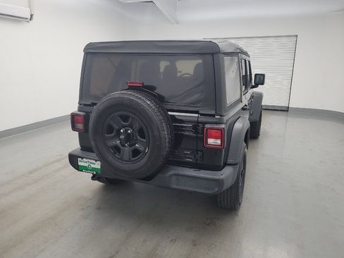 Used 2018 Jeep Wrangler Unlimited Sport AWD/4WD image 7