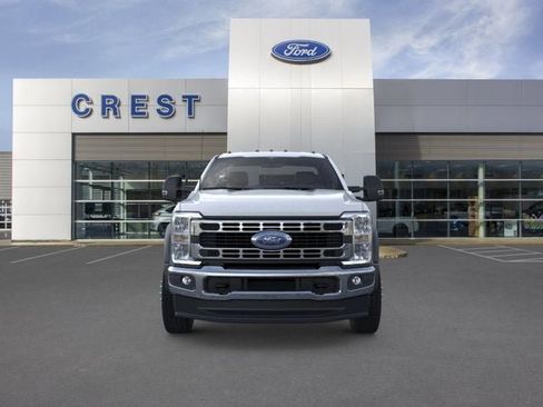 New 2025 Ford F550 4x4 Regular Cab Super Duty image 6