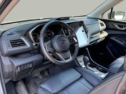 Used 2024 Subaru Ascent Limited w/ Technology Package AWD/4WD image 18