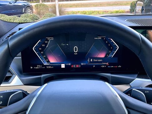 Certified 2023 BMW 330i xDrive Sedan w/ Driving Assistance Package image 25