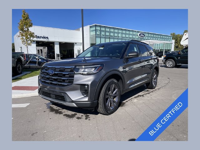 Certified 2025 Ford Explorer Active w/ Active Comfort Package AWD/4WD image 1