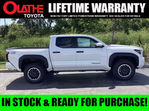 New 2025 Toyota Tacoma TRD Off-Road image 1