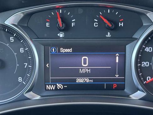 Used 2023 GMC Terrain SLE w/ Driver Convenience Package FWD image 18
