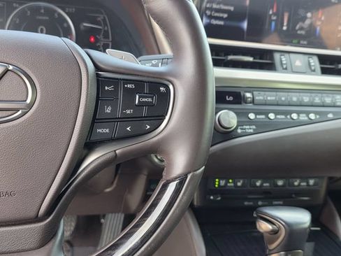 Used 2021 Lexus ES 350 w/ Accessory Package 2 FWD image 31