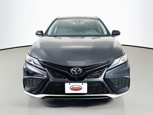 Used 2024 Toyota Camry XSE w/ Navigation Package image 2