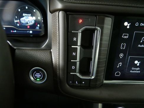 Used 2023 GMC Yukon XL Denali image 27