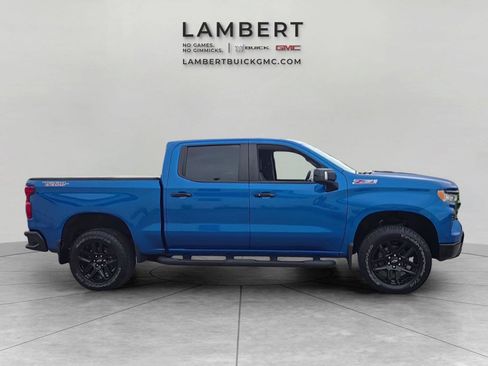 Used 2022 Chevrolet Silverado 1500 LT Trail Boss w/ LT Trail Boss Premium Package AWD/4WD image 6