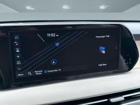 Used 2023 Hyundai Palisade Limited FWD image 18
