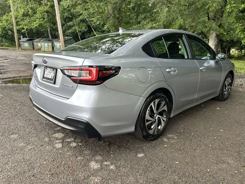 Used 2025 Subaru Legacy Premium AWD/4WD image 8