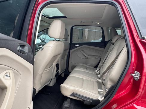 Used 2017 Ford Escape Titanium AWD/4WD image 10