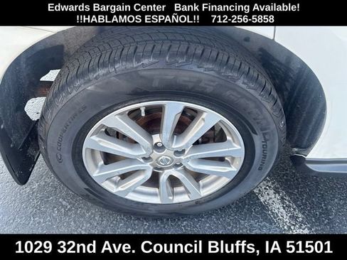 Used 2014 Nissan Pathfinder S AWD/4WD image 8