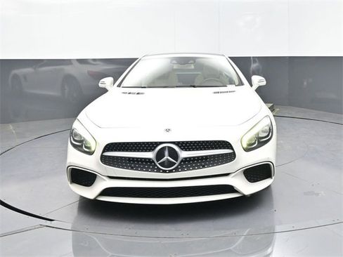Used 2019 Mercedes-Benz SL 450 w/ Premium Package image 34