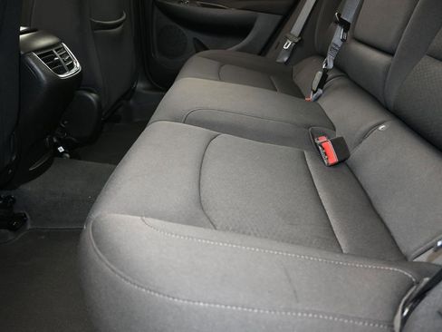 Used 2024 Chevrolet Malibu LT FWD image 16