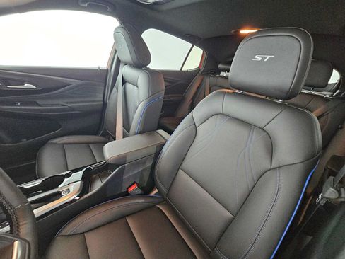 New 2026 Buick Envista Sport Touring w/ Convenience I Package FWD image 21