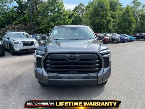 Used 2025 Toyota Tundra SR5 AWD/4WD image 9