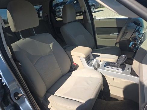 Used 2009 Mercury Mariner 2WD image 27