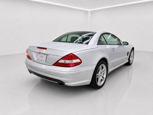 Used 2007 Mercedes-Benz SL 550 image 3