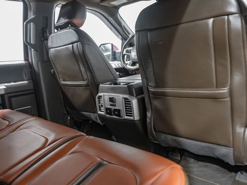 Used 2020 Ford F150 King Ranch w/ Equipment Group 601A Luxury AWD/4WD image 37