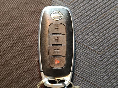 Used 2025 Nissan Versa SV w/ Trunk Package FWD image 32