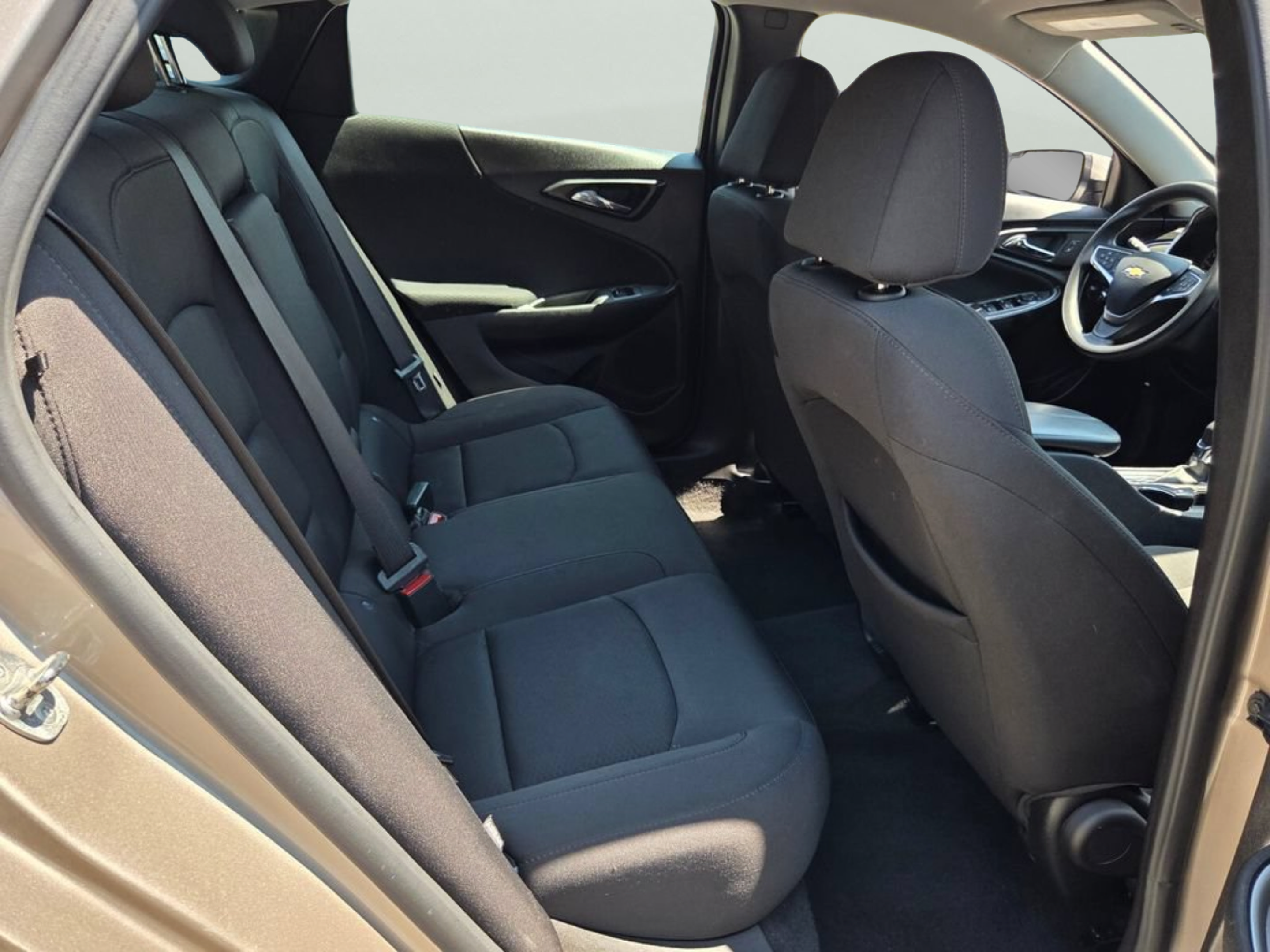 Used 2024 Chevrolet Malibu LT FWD image 14