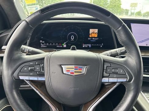 Used 2023 Cadillac Escalade Sport Platinum w/ LPO, ONYX Package AWD/4WD image 32