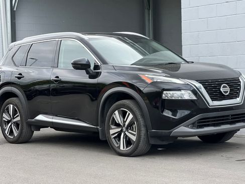 Used 2021 Nissan Rogue SL w/ Premium Package image 10