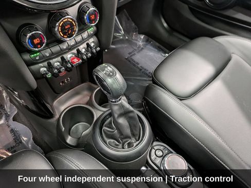 Used 2018 MINI Cooper S FWD image 19
