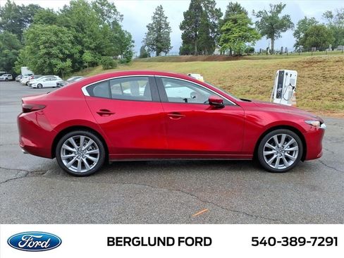 Used 2025 MAZDA MAZDA3 s FWD image 4