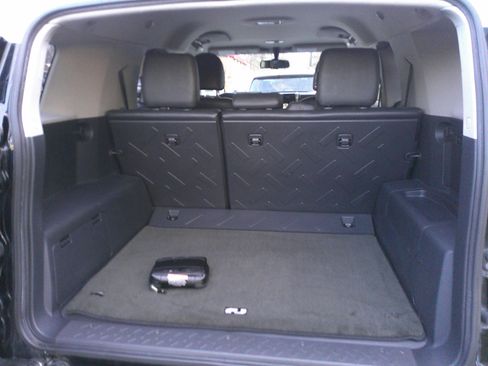 Used 2014 Toyota FJ Cruiser 4WD image 44