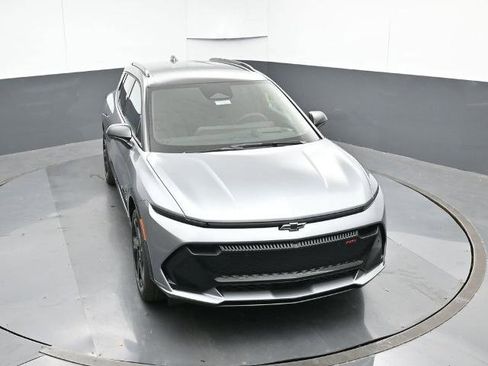 New 2026 Chevrolet Equinox EV RS image 24