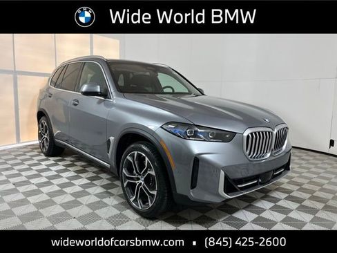 Used 2026 BMW X5 xDrive40i AWD/4WD image 1