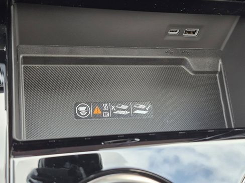 New 2026 GMC Yukon XL AT4 w/ AT4 Premium Plus Package AWD/4WD image 29