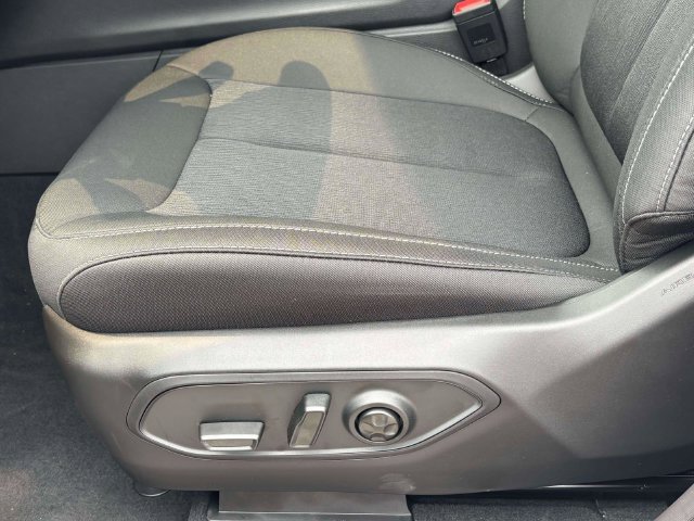 New 2026 Jeep Grand Cherokee L 4WD image 16